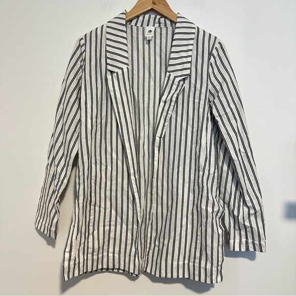 flawless blue and white striped linen blazer - Picture 1 of 8